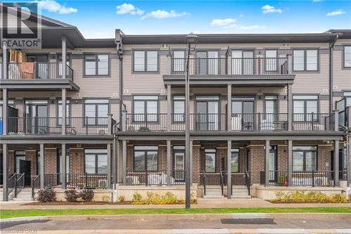 204 Wheat Lane, Kitchener, ON, N2R0R4 | Card Image