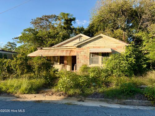 610 Fields Street, Kinston, NC, 28501 | Card Image