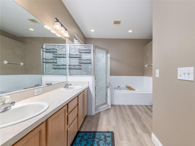 6018 Gannetdale Dr, House other with 5 bedrooms, 2 bathrooms and null parking in LITHIA FL | Image 21