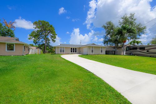 554 Nw Twylite Ter, Port St. Lucie, FL, 34983-1186 | Card Image