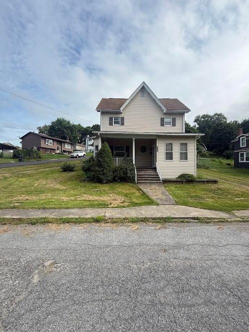 422 Hannah St, Houtzdale, PA, 16651-1233 | Card Image