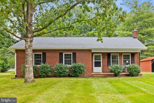 9720 Routts Hill Rd, WARRENTON, VA, 20186-7839 | Card Image