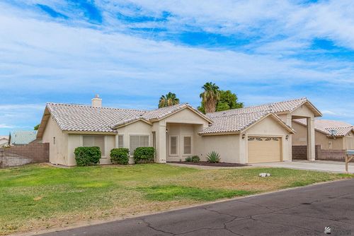 14742 S Blanco Ave, Yuma, AZ, 85365-4750 | Card Image