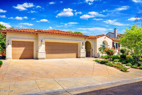 958 Westbluff Pl, Simi Valley, CA, 93065-4021 | Card Image