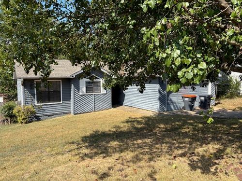 408 Austin Cir, Russellville, AR, 72801-2153 | Card Image
