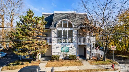 1-100 Navesink Ave, Highlands, NJ, 07732-1836 | Card Image