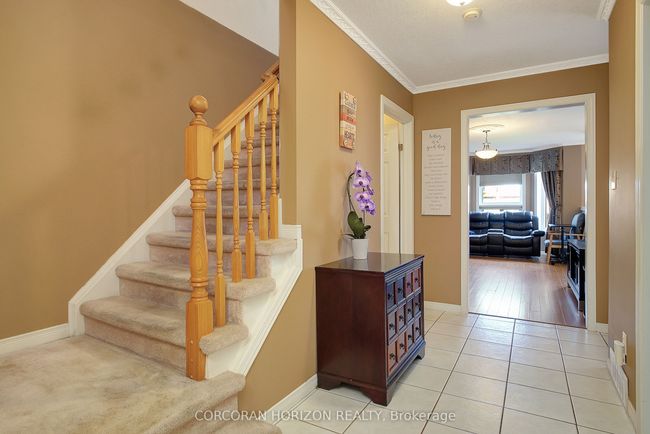 8 Haskell Rd, House other with 4 bedrooms, 2 bathrooms and 2 parking in Cambridge ON | Image 6