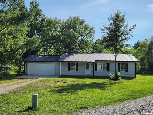 3 Warren Way, Dix, IL, 62830-1455 | Card Image