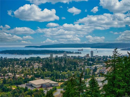 369 Trinity Dr, Nanaimo, BC, V9R5X3 | Card Image