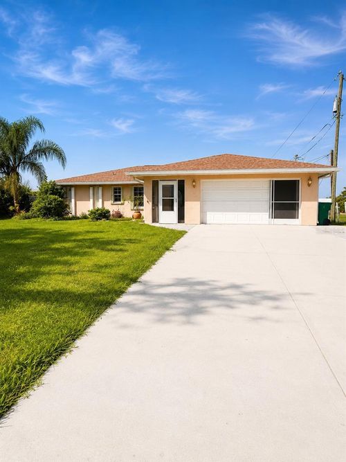 440 W Tarpon Blvd Nw, PORT CHARLOTTE, FL, 33952-7854 | Card Image
