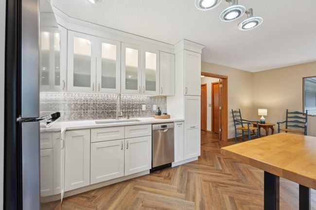 2nd Kitchen - Main Level | Image 21