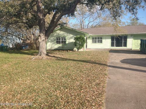 4506 Old Mobile Avenue, Pascagoula, MS, 39581 | Card Image