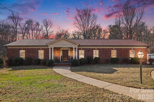 5027 Old Salisbury Concord Rd, Kannapolis, NC, 28083-8609 | Card Image