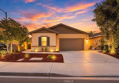 29428 Golden Glove, Lake Elsinore, CA, 92530 | Card Image