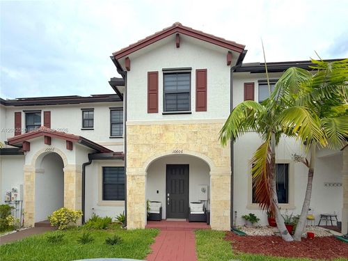 10606 W 32nd Ln, Hialeah, FL, 33018-2114 | Card Image