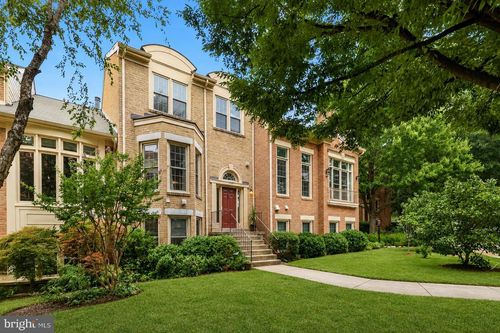 2243 Kings Garden Way, FALLS CHURCH, VA, 22043-2598 | Card Image