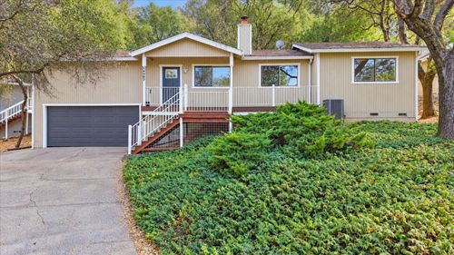 14307 Lodgepole Drive, Penn Valley, CA, 95946 | Card Image