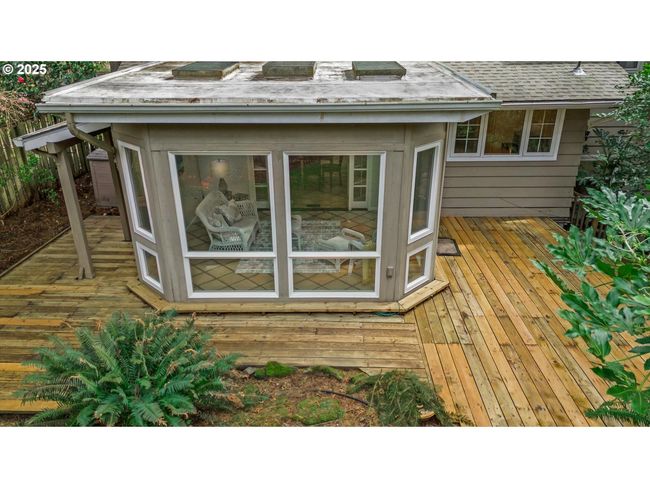 764 10 Th St, House other with 3 bedrooms, 3 bathrooms and 2 parking in Lake Oswego OR | Image 37