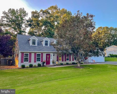 207 Persimmon Ct, LA PLATA, MD, 20646-9595 | Card Image