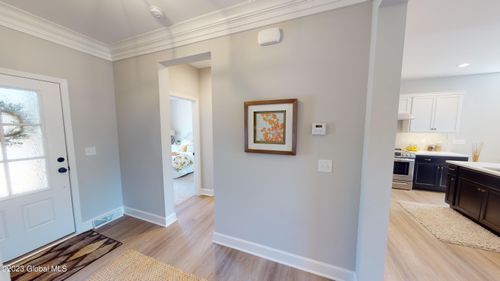45 Wiggins Dr, Malta, NY, 12020-5305 | Card Image