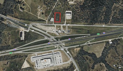 00 Hwy 90, Luling, TX, 78648 | Card Image