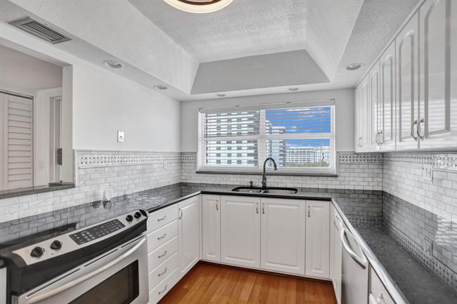 APT-918C - 3300 S Ocean Blvd, Condo with 2 bedrooms, 2 bathrooms and null parking in Highland Beach FL | Image 19