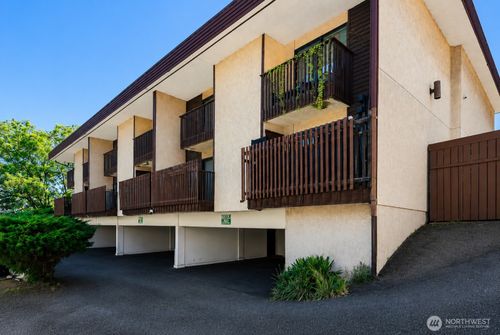 3-216 Sw 154th St, Burien, WA, 98166-2339 | Card Image