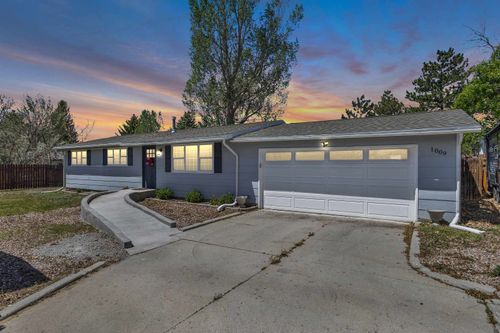 1009 Continental St, Rock Springs, WY, 82901-4807 | Card Image