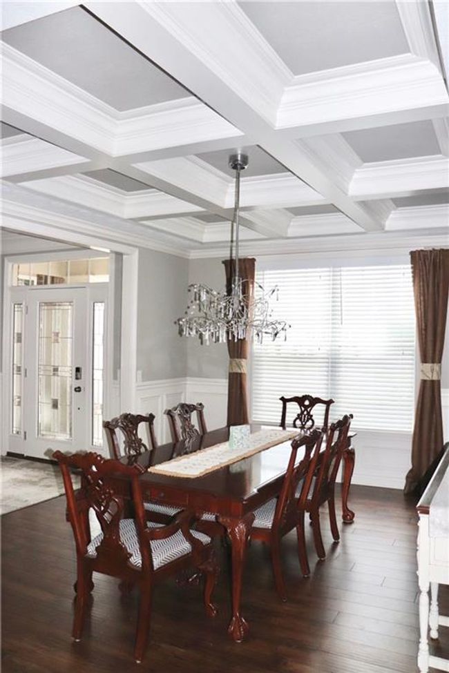 12049 Whisper Ridge Drive, Sold in Noblesville Zoocasa