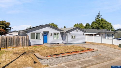 2790 S 9th St, Lebanon, OR, 97355-1005 | Card Image