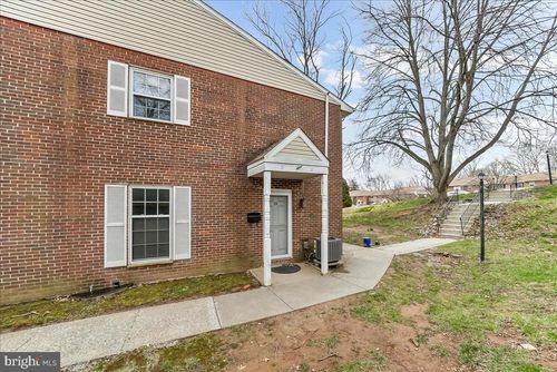 51 Zummo Way, Norristown, PA, 19401-3139 | Card Image