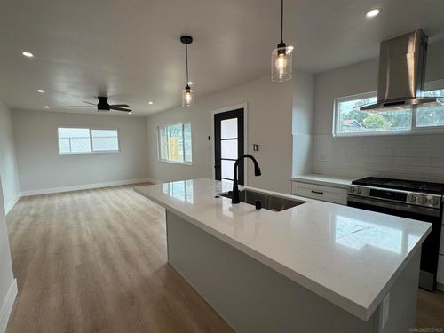 819 Georgia St, Imperial Beach, CA, 91932 | Card Image