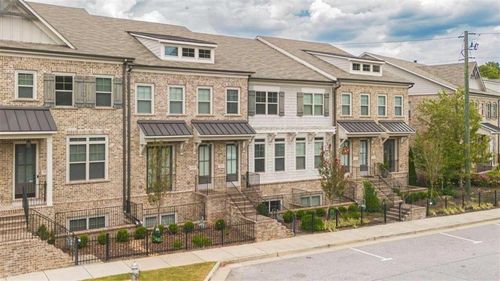 2282 Mclean Chase Se, Smyrna, GA, 30080-4811 | Card Image
