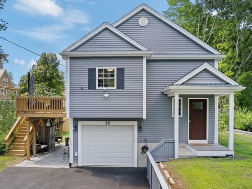 28 Stanley St, North Attleboro, MA, 02763 | Card Image
