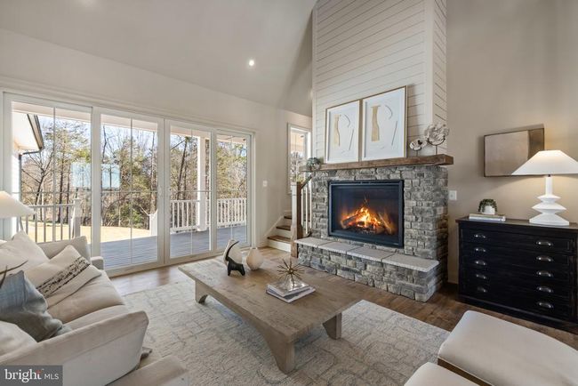 7039 Silk Rd, House other with 6 bedrooms, 5 bathrooms and null parking in JEFFERSONTON VA | Image 15