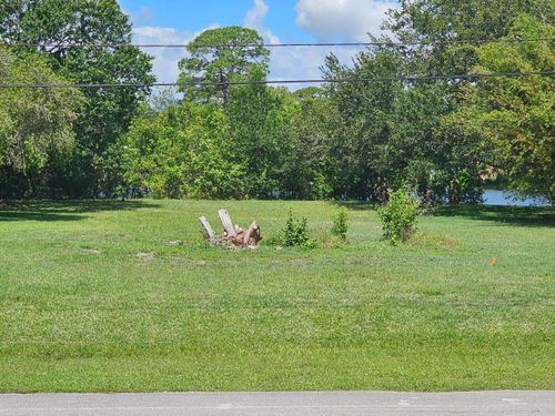 5707 University Ln, Fort Pierce, FL, 34951-1720 | Card Image