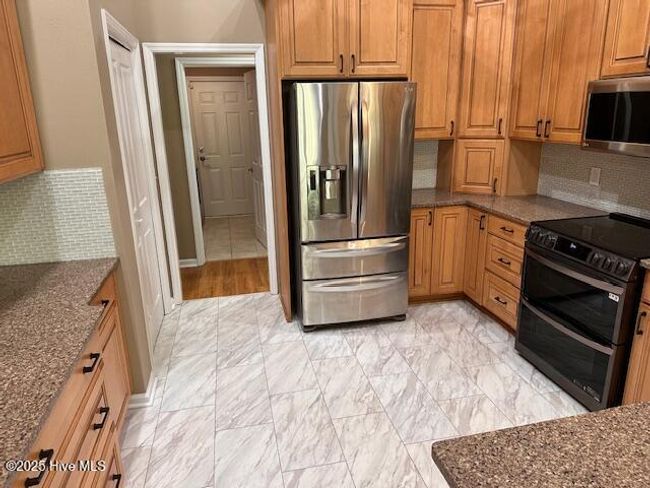 534 Sandpiper Bay Dr Sw, House other with 3 bedrooms, 2 bathrooms and 2 parking in Sunset Beach NC | Image 12
