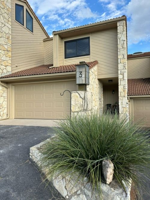 109 Sunshine, Horseshoe Bay, TX, 78657-2230 | Card Image