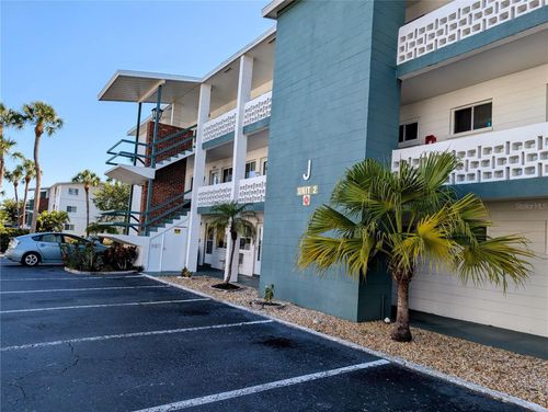 j-25-5862 Welcome Rd, BRADENTON, FL, 34207-8508 | Card Image