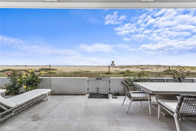2148 E Oceanfront, House other with 5 bedrooms, 5 bathrooms and 3 parking in Newport Beach CA | Image 10