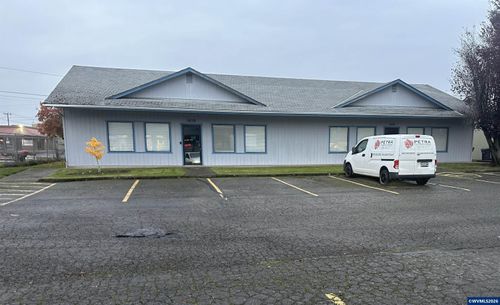 1838 Lancaster Dr Ne, Salem, OR, 97305 | Card Image