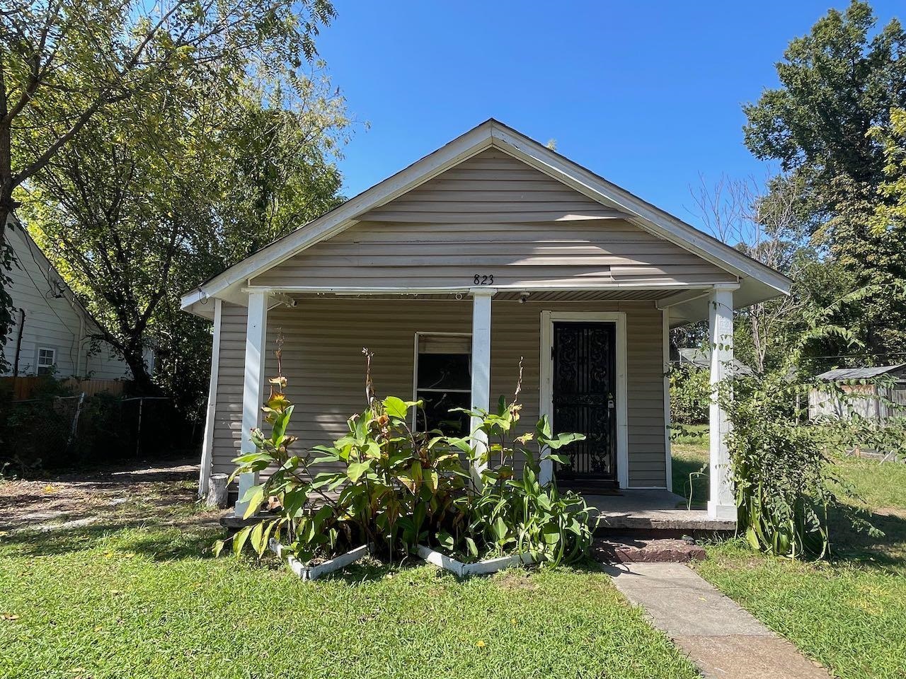 Marianna St, Memphis, TN 38114
