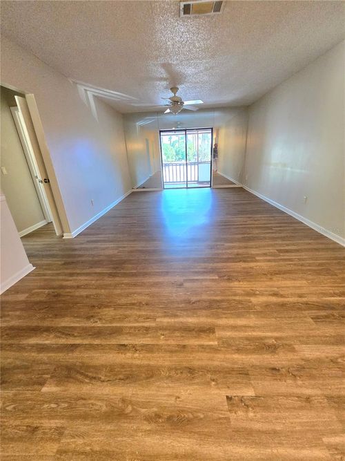 apt-239-3525 E Fort King St, OCALA, FL, 34470-1295 | Card Image