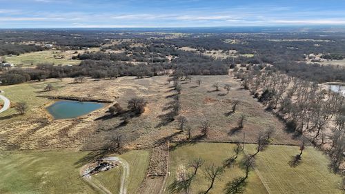 1802 Hlavek Rd, Decatur, TX, 76234-4868 | Card Image