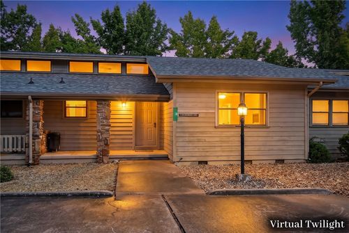 4 Wedgewood Ln, Holiday Island, AR, 72631-4560 | Card Image