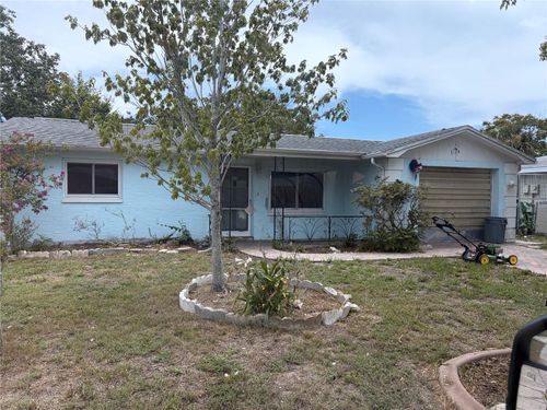 7230 Westwind Dr, PORT RICHEY, FL, 34668-3749 | Card Image