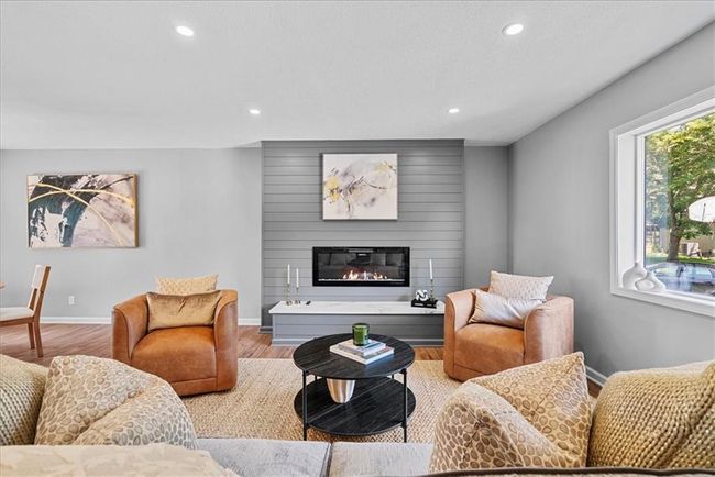 127 Manor Pl, House other with 4 bedrooms, 2 bathrooms and null parking in Gardner KS | Image 4