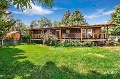 166 W 300 S, Jerome, ID, 83338-5924 | Card Image