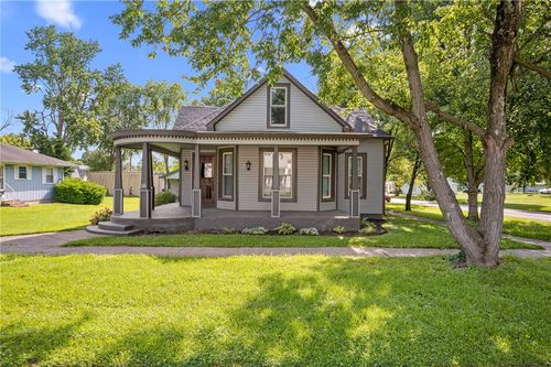 214 N 5th Street, Marshall, IL, 62441 | Card Image