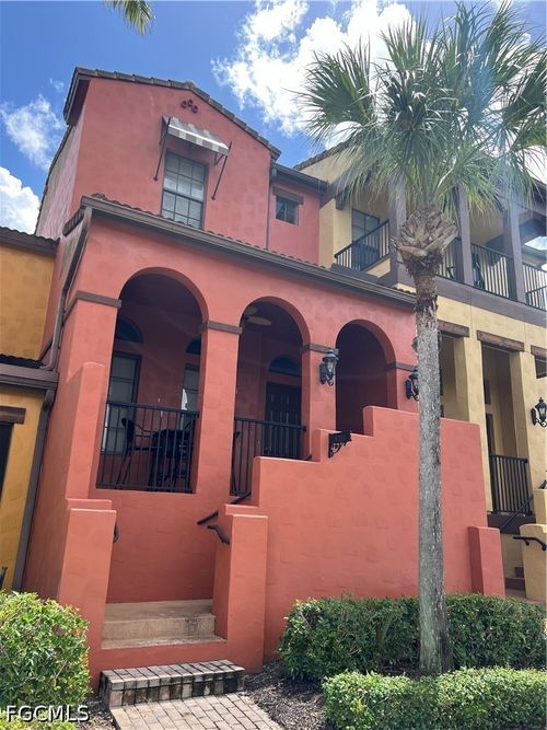 8711-11875 Izarra Way, FORT MYERS, FL, 33912-8911 | Card Image